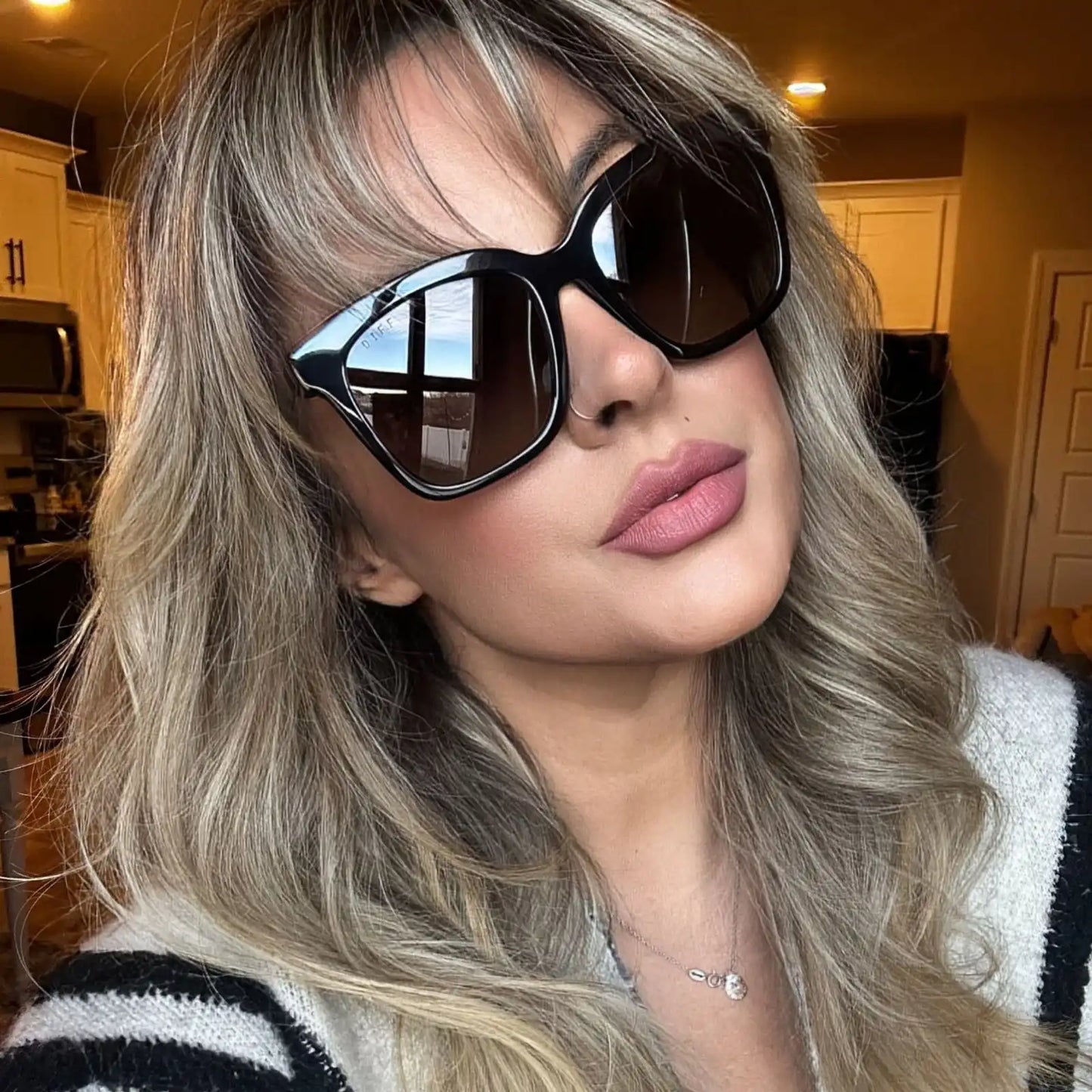 BELLA - BLACK + TWILIGHT GRADIENT + POLARIZED SUNGLASSES