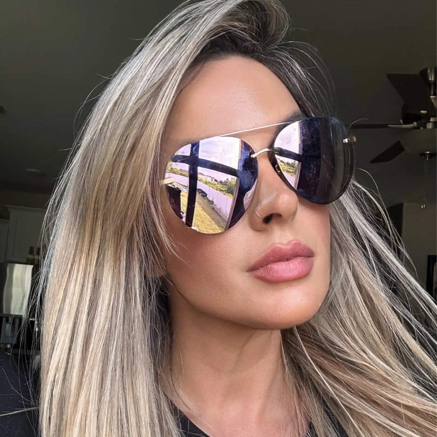 LENOX - BRUSHED GOLD + CHERRY BLOSSOM MIRROR SUNGLASSES