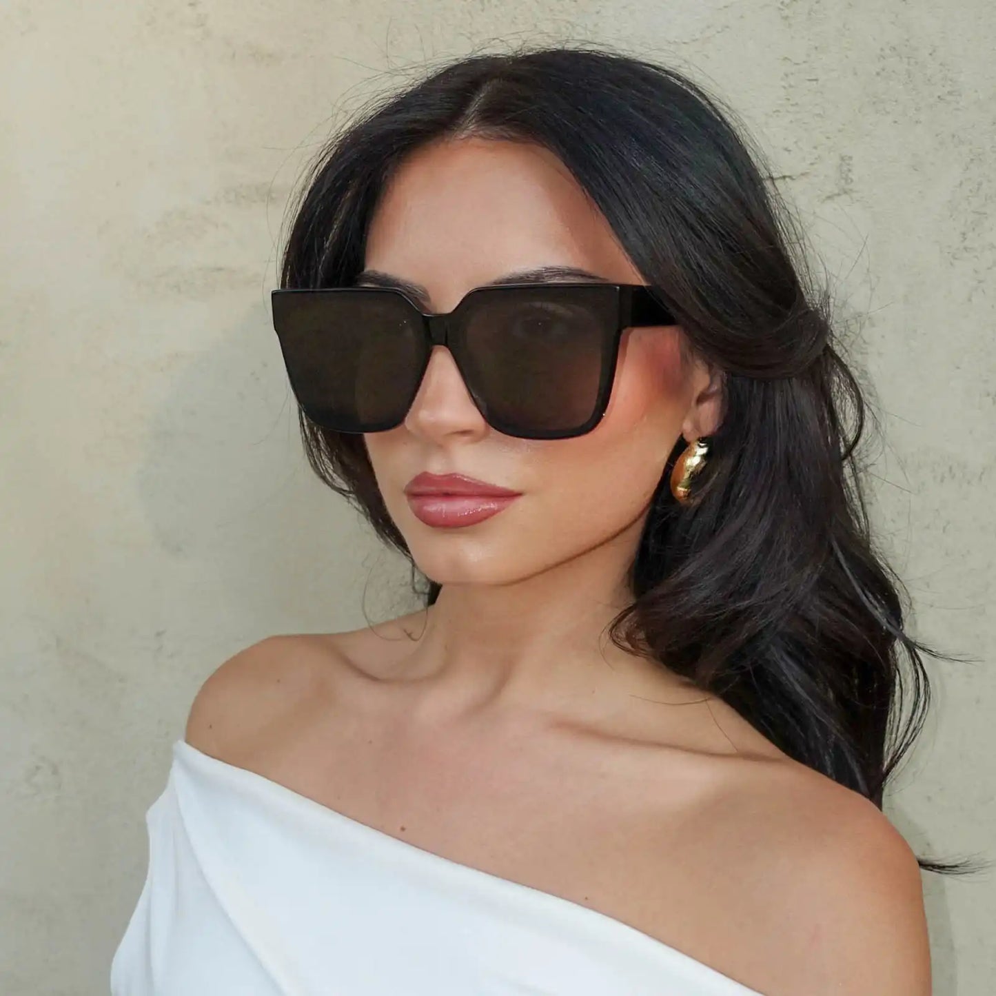 THEA - BLACK + GREY SUNGLASSES