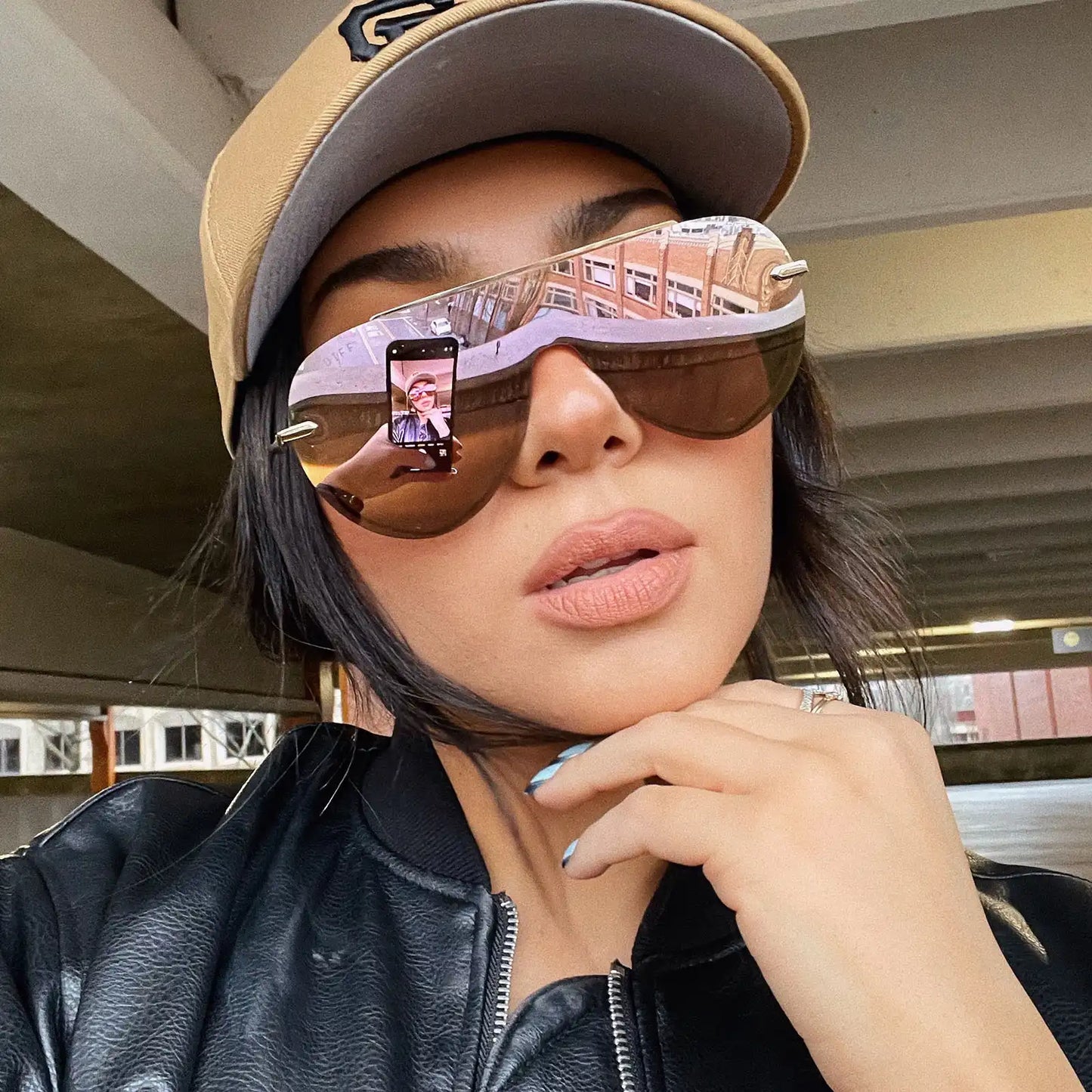 IMANI - GOLD + CHERRY BLOSSOM MIRROR SUNGLASSES