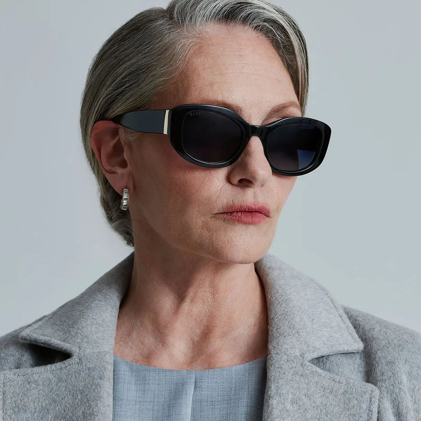MIRANDA - BLACK + GREY GRADIENT + POLARIZED SUNGLASSES