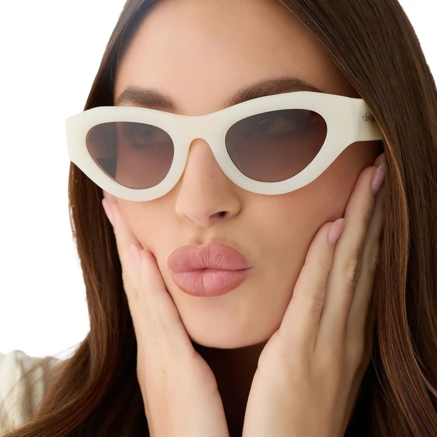 LUCY - MERINGUE + BROWN GRADIENT SUNGLASSES