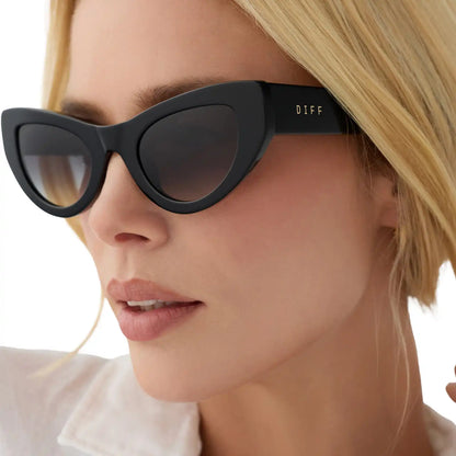 THE MESA - BLACK + GREY GRADIENT SUNGLASSES