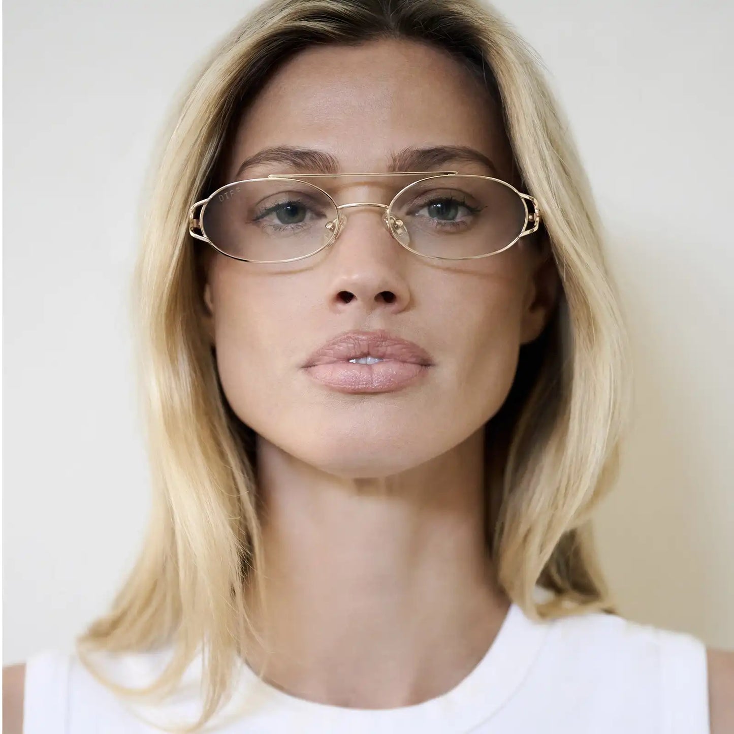 THE BROOKLYN - GOLD + GLASSES