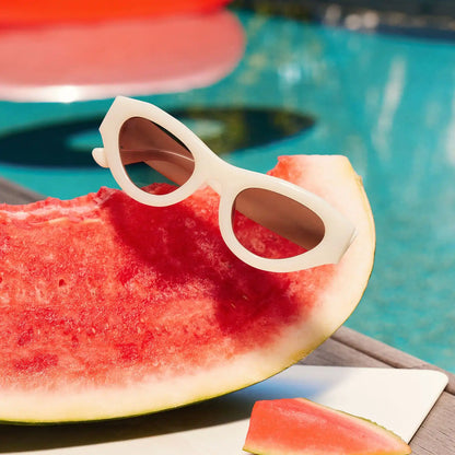 LUCY - MERINGUE + BROWN GRADIENT SUNGLASSES