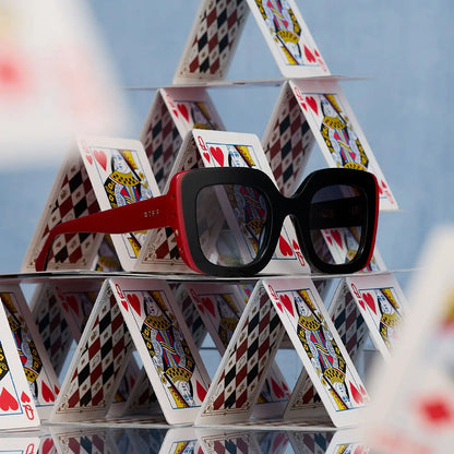 QUEEN OF HEARTS - BLACK + GREY GRADIENT + SUNGLASSES