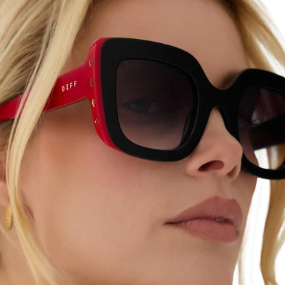 QUEEN OF HEARTS - BLACK + GREY GRADIENT + SUNGLASSES