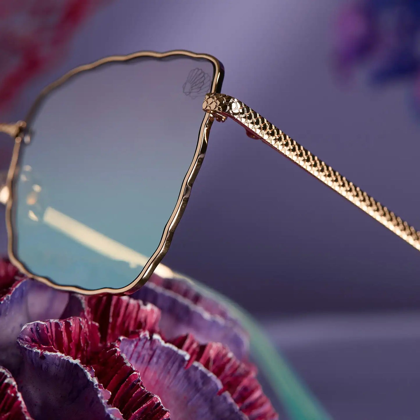 ARIEL 2.0 - SHIMMERING GOLD + IRIDESCENT SEA FOAM TO BLUE GRADIENT SUNGLASSES