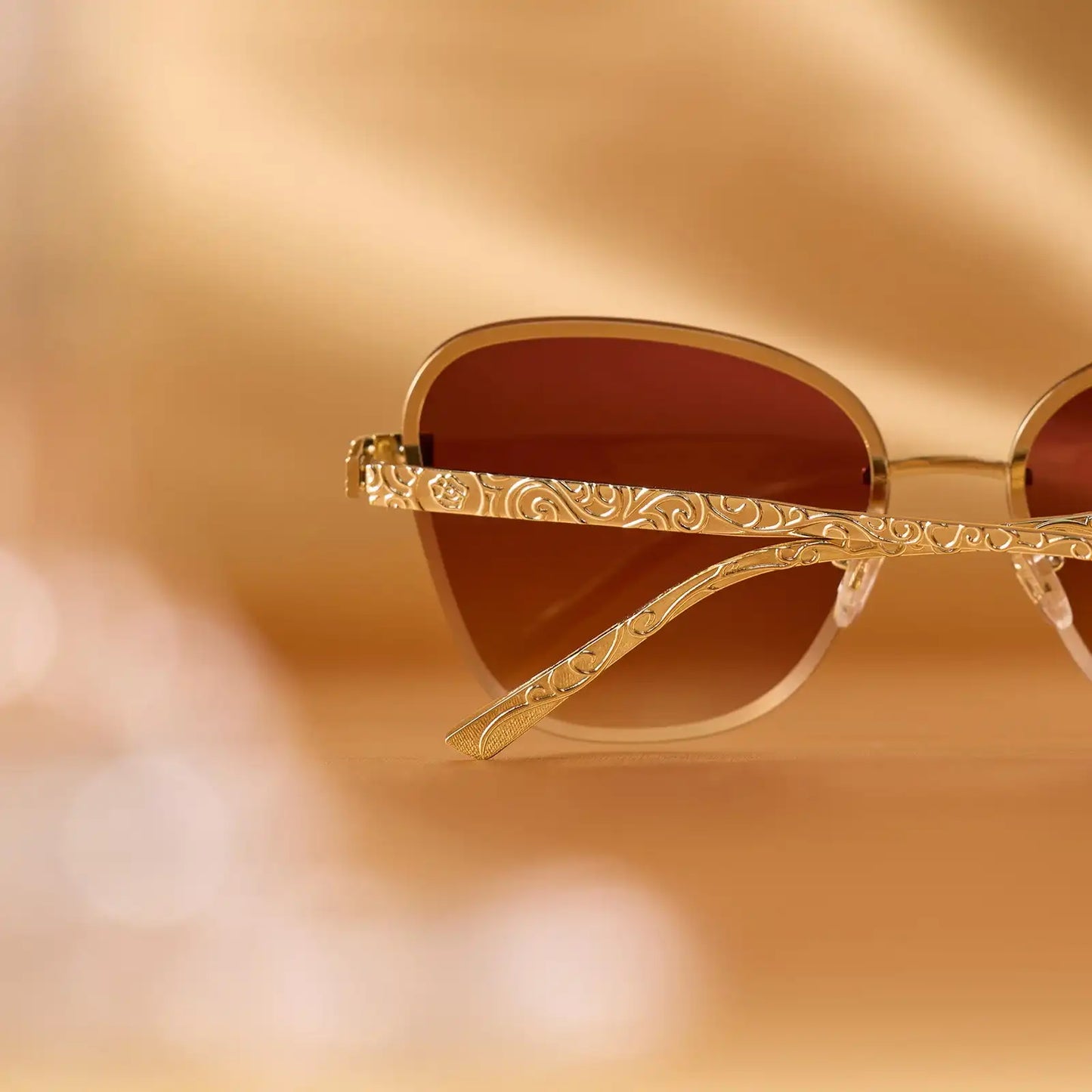 BELLE 3.0 - GOLD + BROWN GRADIENT + SUNGLASSES