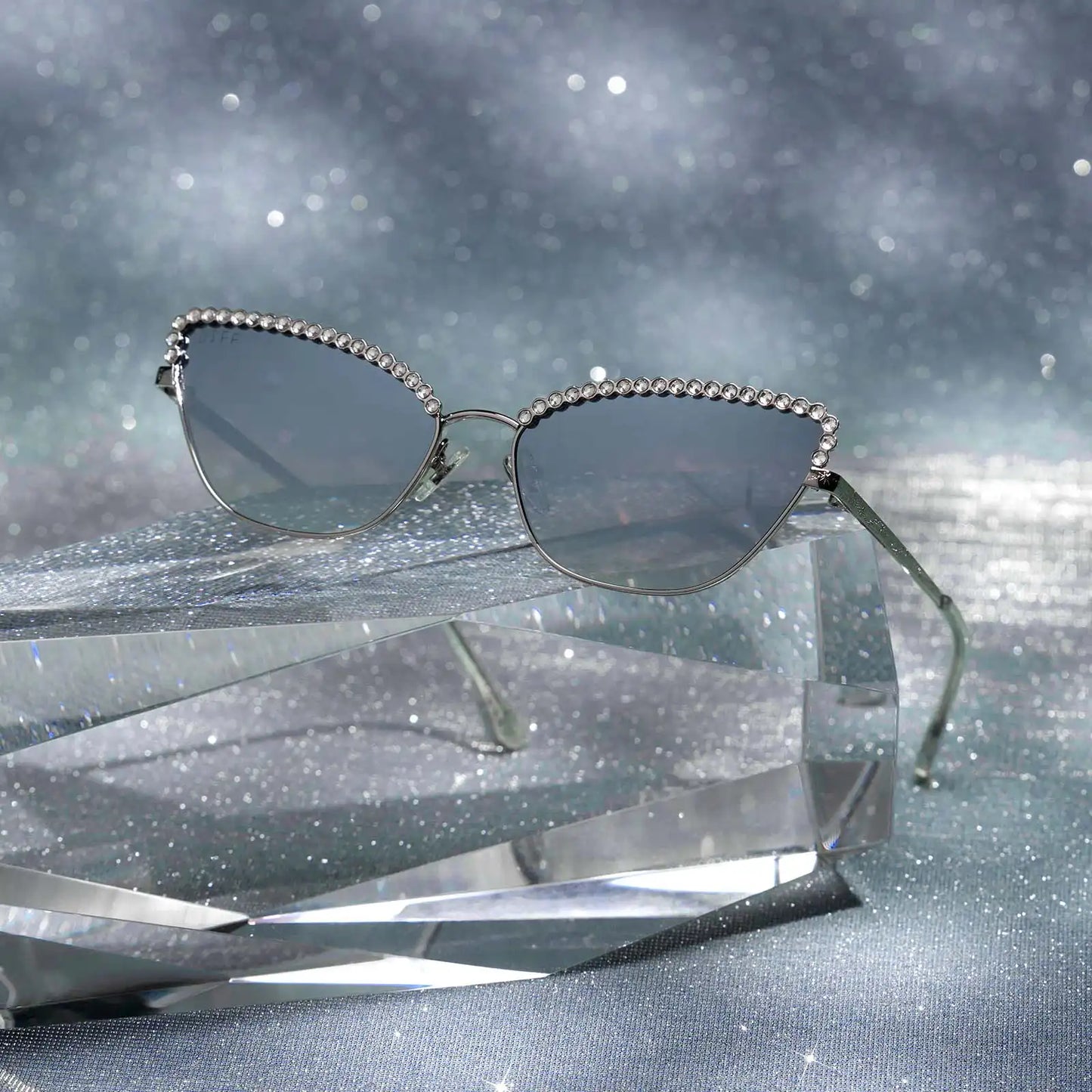 CINDERELLA 2.0 - SILVER + GREY GRADIENT SILVER FLASH + SUNGLASSES