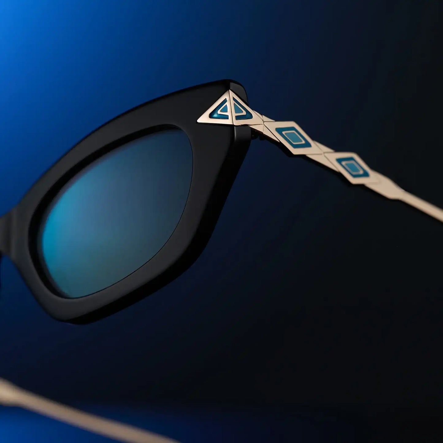 JASMINE 2.0 - BLACK + TEAL + SUNGLASSES