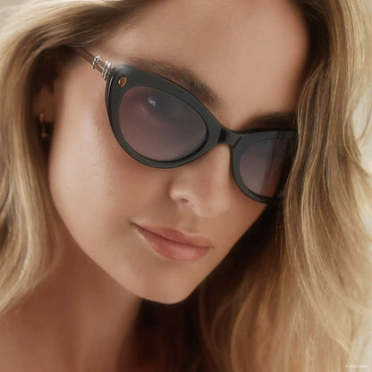 GILLIAN - BLACK + PURPLE GRADIENT + SUNGLASSES