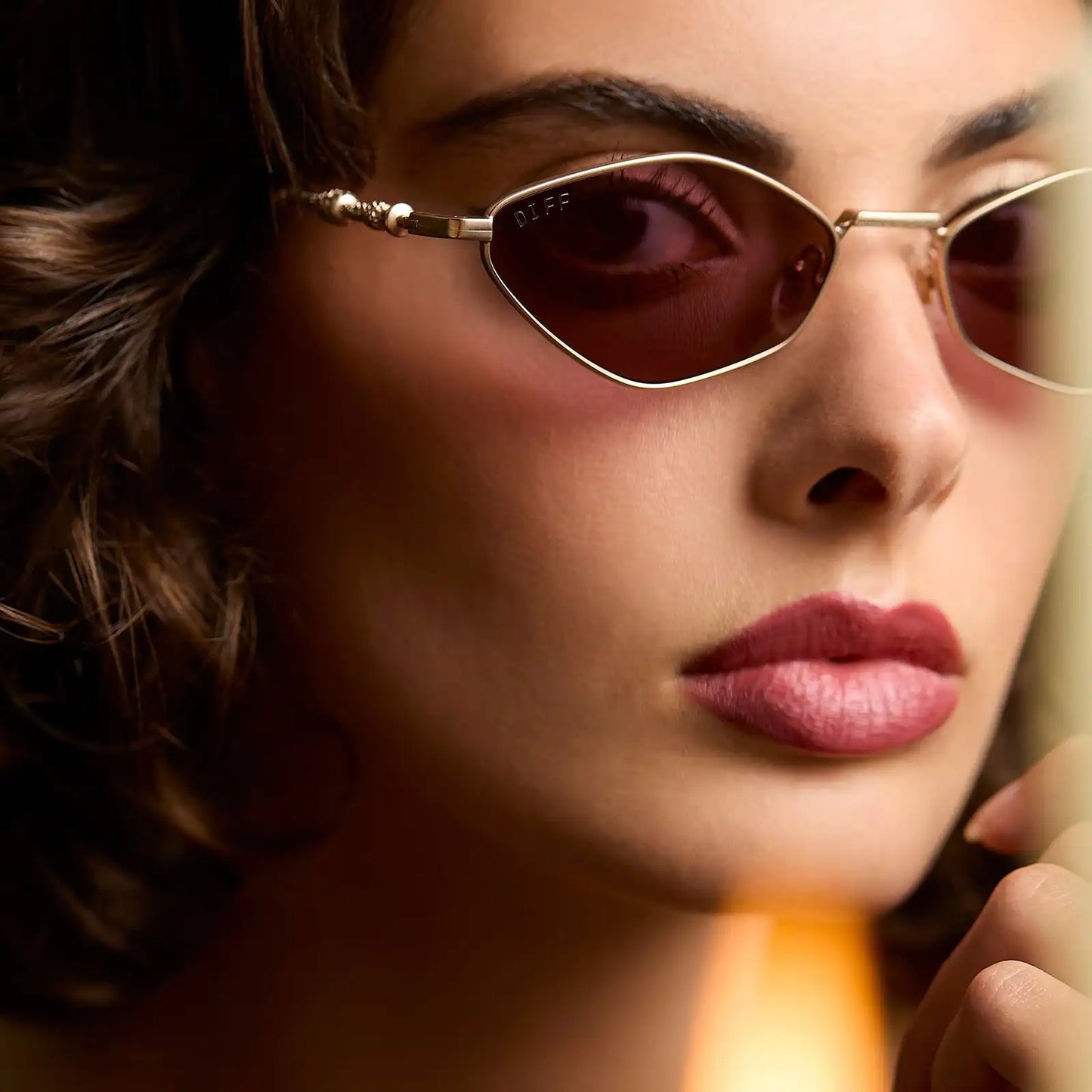 DUMBLEDORE™ - GOLD ARCANUM + ENCHANTING AUBERGINE SUNGLASSES