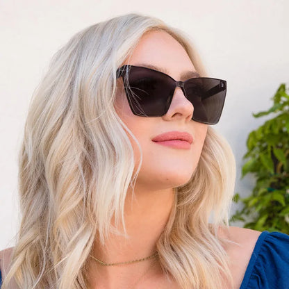 GOLDIE - BLACK + SMOKE FLASH SUNGLASSES