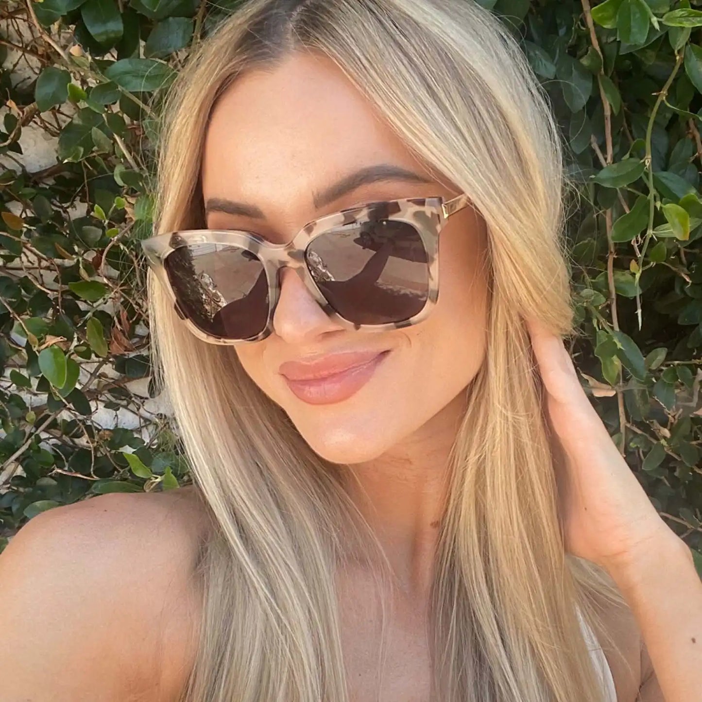 BELLA - CREAM TORTOISE + GREY SUNGLASSES