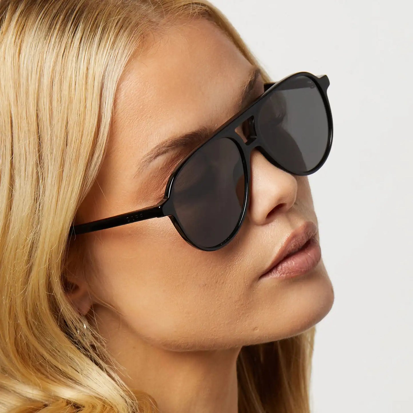 TOSCA II - BLACK + GREY + POLARIZED SUNGLASSES