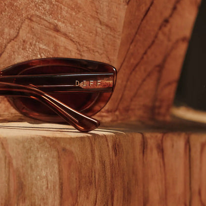 RAYA - HORN TORTOISE + BROWN SUNGLASSES