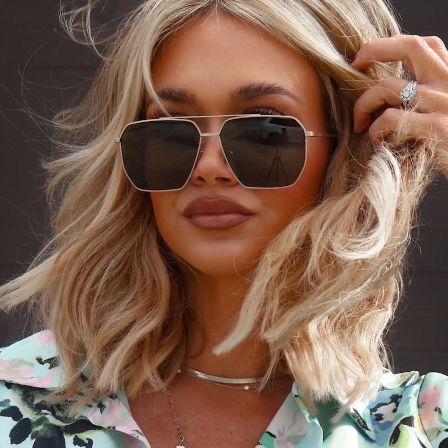 BERKELY - BRUSHED GOLD + GLASSES