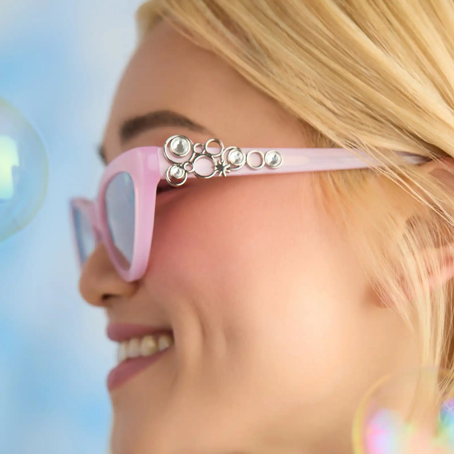 GLINDA UPLAND FOR GOOD - GLASSY PINK CRYSTAL + SILVER FLASH SUNGLASSES