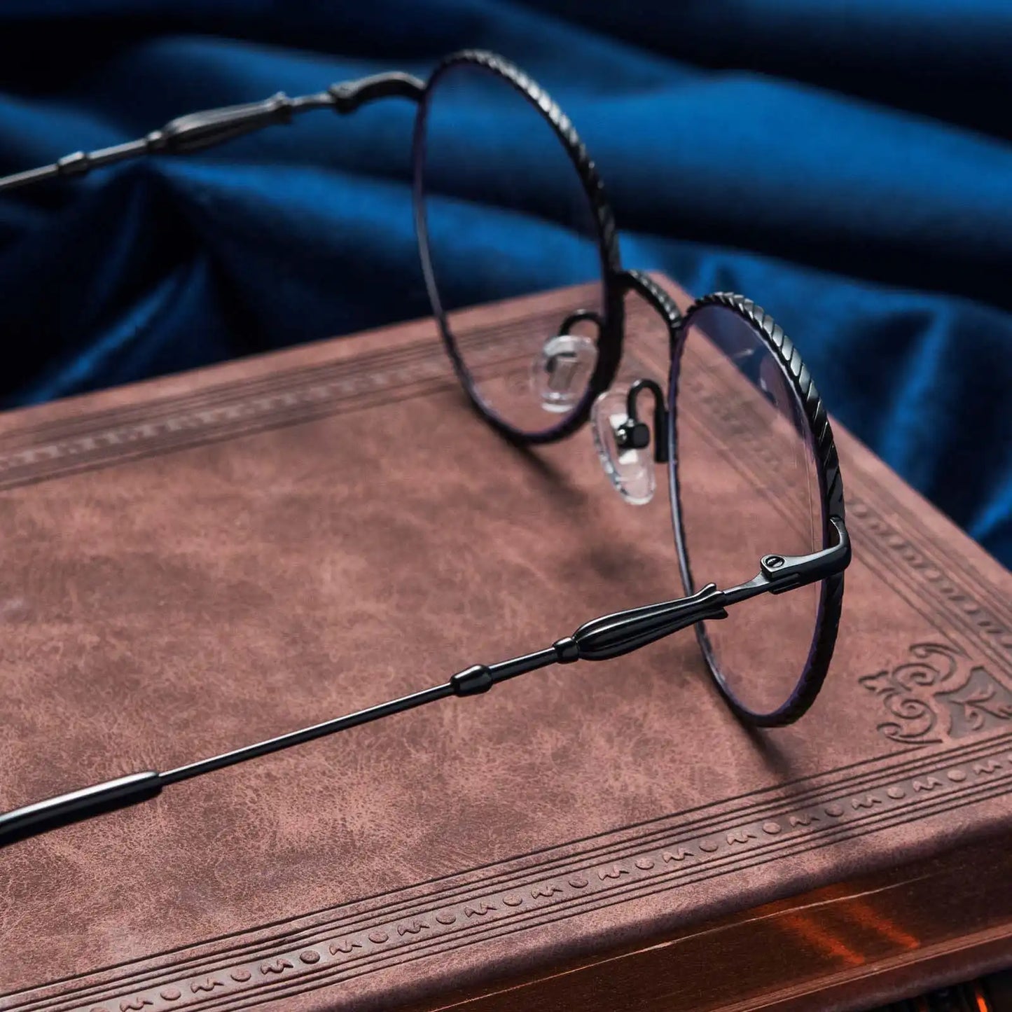 RAVENCLAW™ - SCHOLARLY MATTE BLACK + TWILIGHT BLUE SUNGLASSES