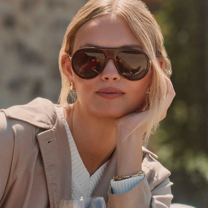 CLEO - DARK CHERRY LAQCUER + GREY GRADIENT + POLARIZED + SUNGLASSES