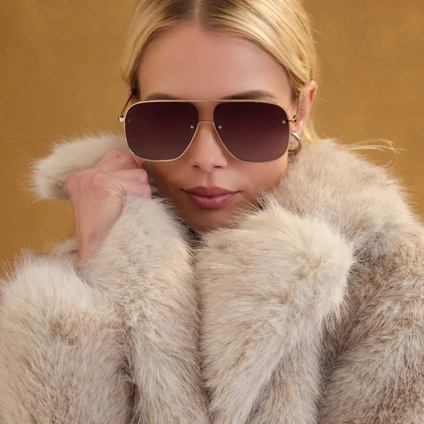 CYNTHIA - GOLD + BORDEAUX TEMPLE TIPS + WINE GRADIENT + POLARIZED SUNGLASSES