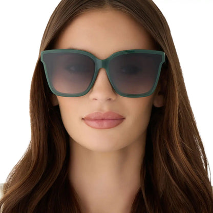 MEREDITH II - FAIRWAY GREEN + GREY GRADIENT SUNGLASSES