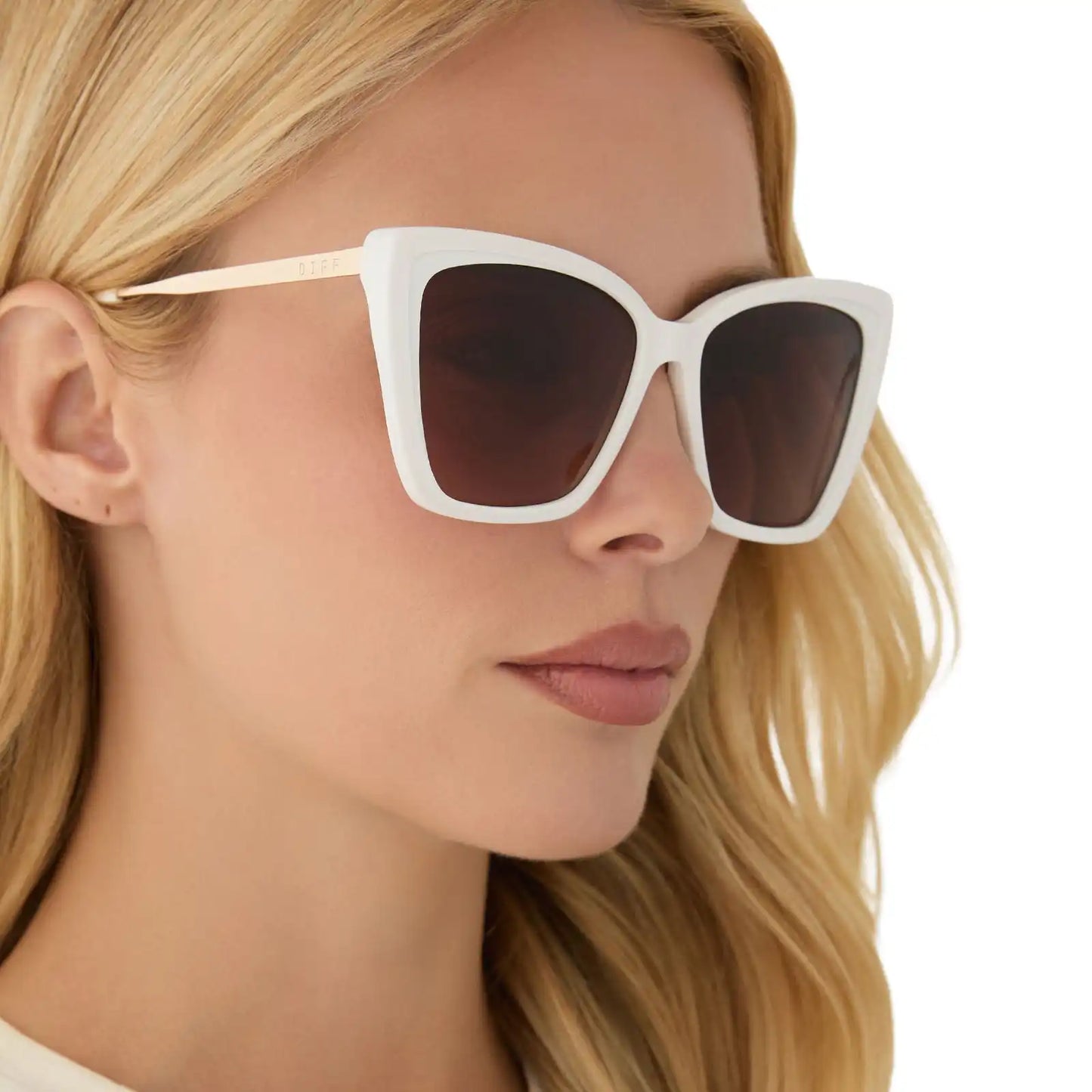 BECKY II - WHITE CLOUD + BROWN GRADIENT SUNGLASSES