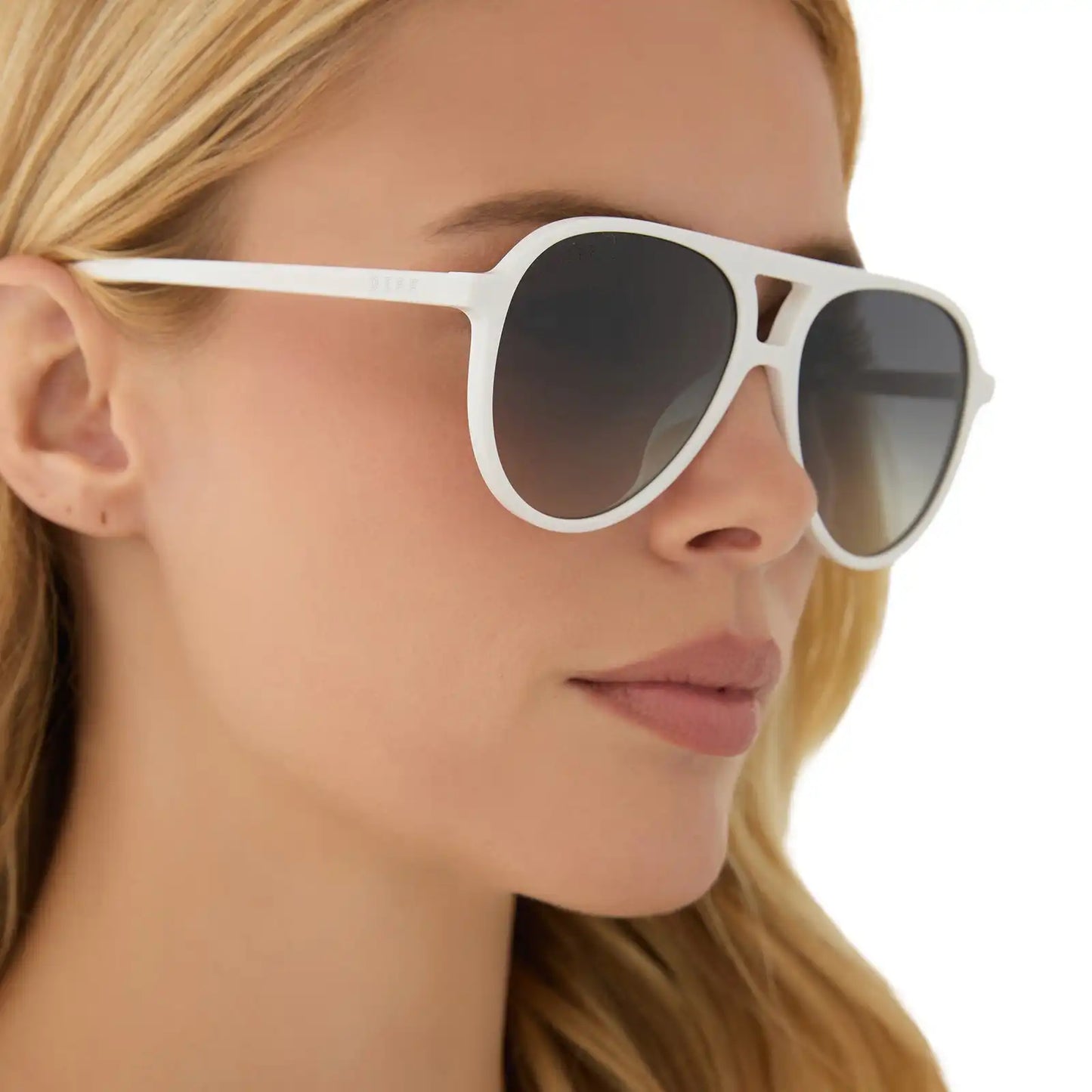 TOSCA II - WHITE CLOUD + GREY GRADIENT + SILVER FLASH SUNGLASSES