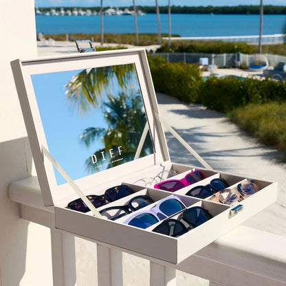 VANITY CASE - 8 PAIR + WHITE