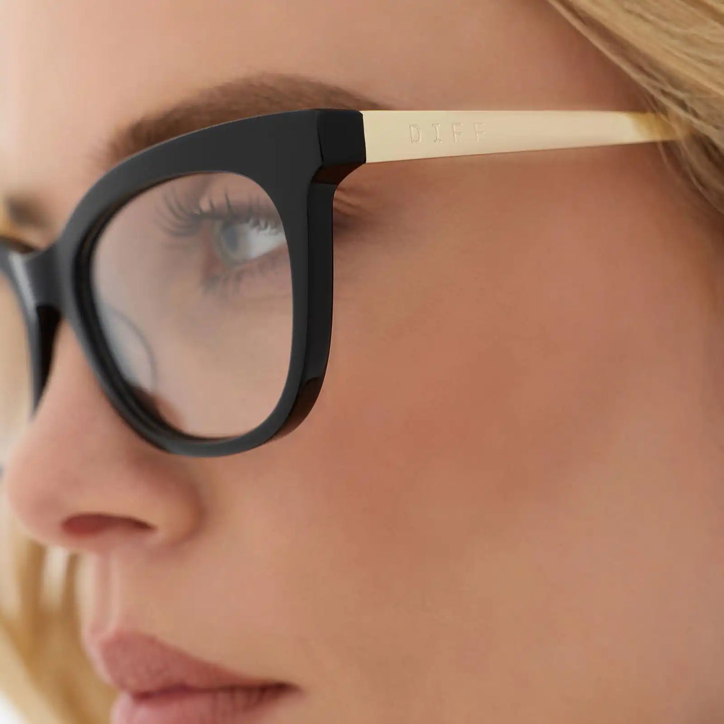 SYLVIA - BLACK + BLUE LIGHT TECHNOLOGY GLASSES