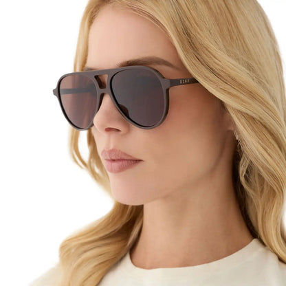 TOSCA II - TRUFFLE + TRUFFLE SUNGLASSES