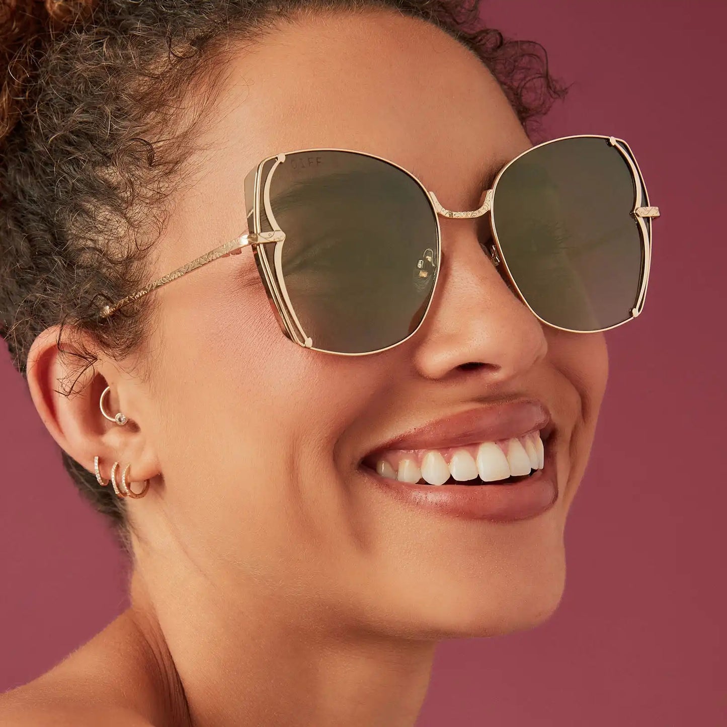 TIANA - GOLD + GREEN GRADIENT W LIGHT GOLD FLASH + POLARIZED SUNGLASSES