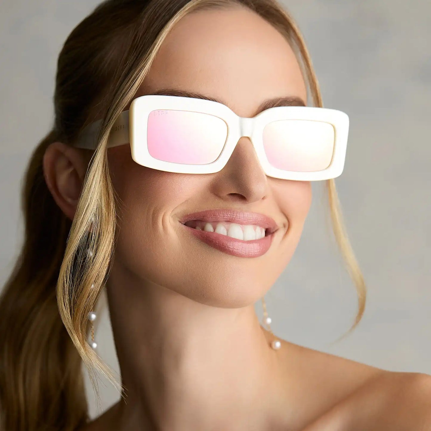 INDY - OPALINE + TAUPE MIRROR SUNGLASSES