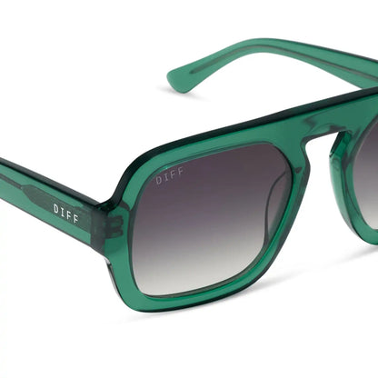 ALIX - DEEP GREEN + GREY GRADIENT + POLARIZED + SUNGLASSES