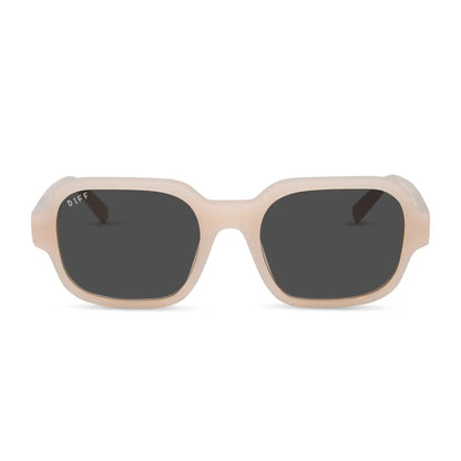 LOLA - MILKY BLUSH + GLASSES