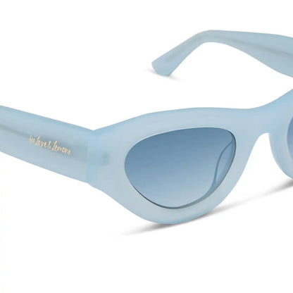LUCY - PASTEL BLUE + BLUE GRADIENT + POLARIZED SUNGLASSES
