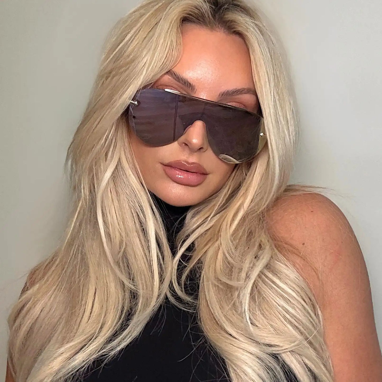 IMANI - GOLD + CHERRY BLOSSOM MIRROR SUNGLASSES