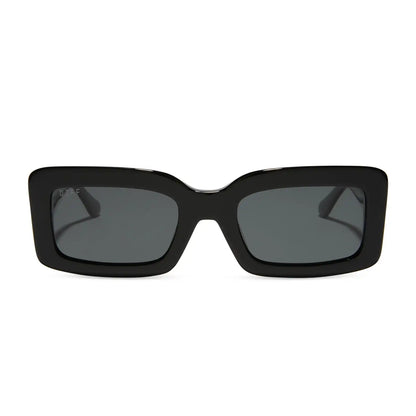 INDY - BLACK + GLASSES