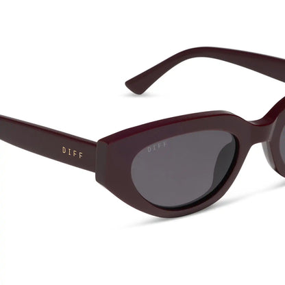 CRYSTAL - BURGUNDY + GREY GRADIENT + POLARIZED + SUNGLASSES