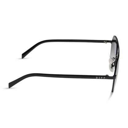 JOELLE - BLACK + GREY GRADIENT + POLARIZED SUNGLASSES