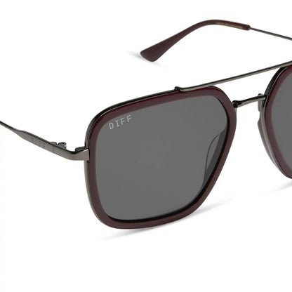 JORDAN - DARK CHERRY LACQUER + GREY GRADIENT + POLARIZED SUNGLASSES
