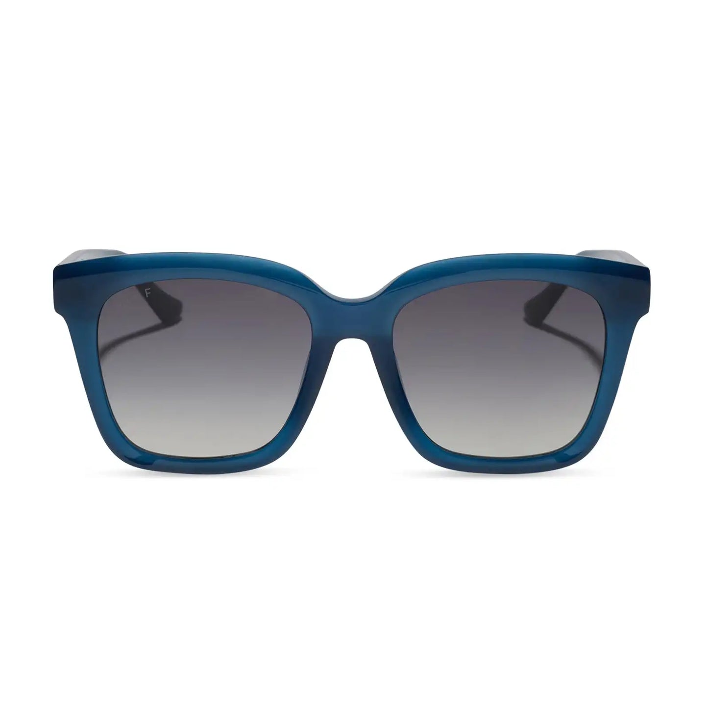 MEREDITH - CLUBHOUSE BLUE + GREY GRADIENT + POLARIZED SUNGLASSES