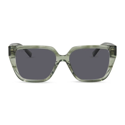 OLIVE - COOL MATCHA + GLASSES