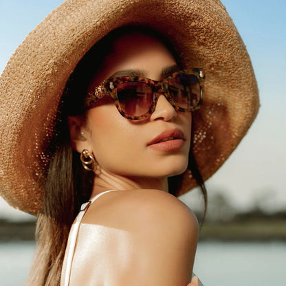 HAWAII - COCONUT PALM TORTOISE + BROWN SUGAR GRADIENT SUNGLASSES