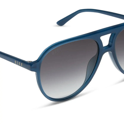 TOSCA II - CLUBHOUSE BLUE + GREY GRADIENT SUNGLASSES