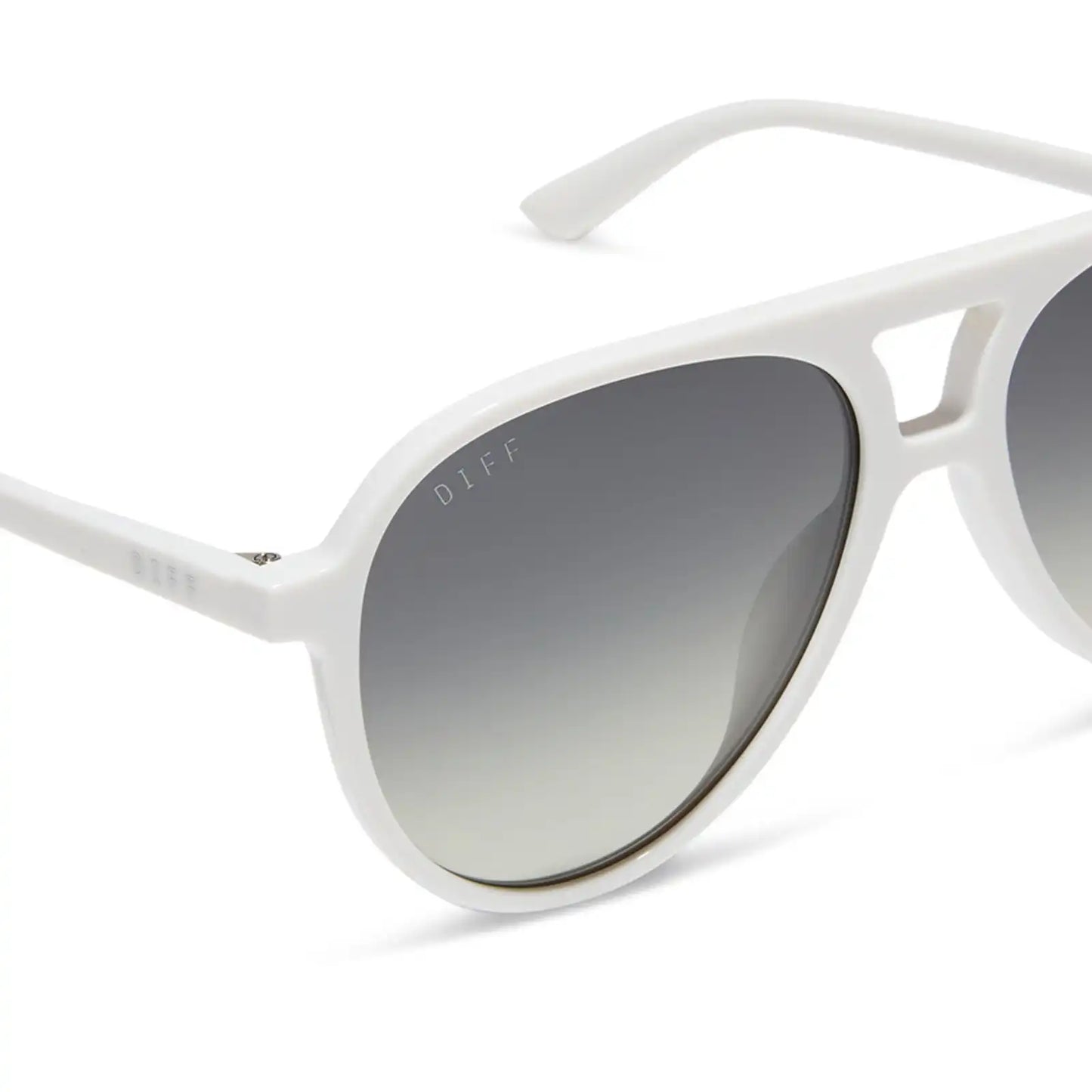 TOSCA II - WHITE CLOUD + GREY GRADIENT + SILVER FLASH SUNGLASSES